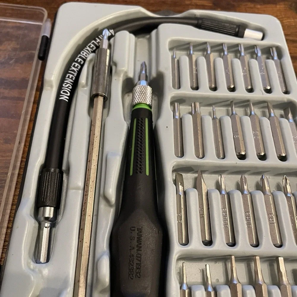 ✅Pittsburgh Precision 34 Pc Flexible Screwdriver Bit Set Case 93916 #️⃣0152